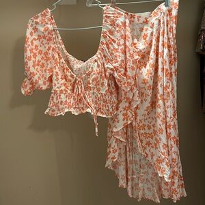 NWT Kendall and Kylie floral retro floral set maxi skirt and crop top